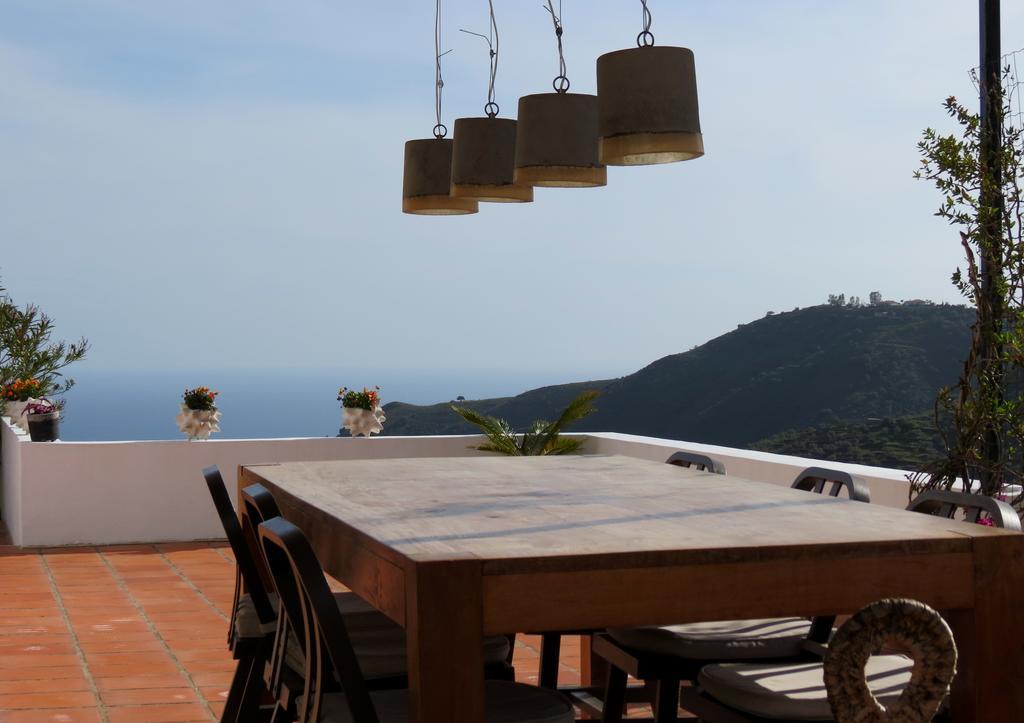 Casa Los Dos (Adults Only) Sayalonga 외부 사진