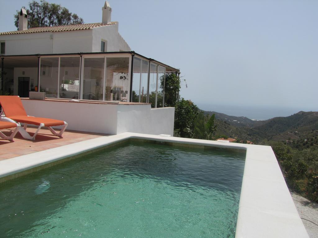 Casa Los Dos (Adults Only) Sayalonga 외부 사진
